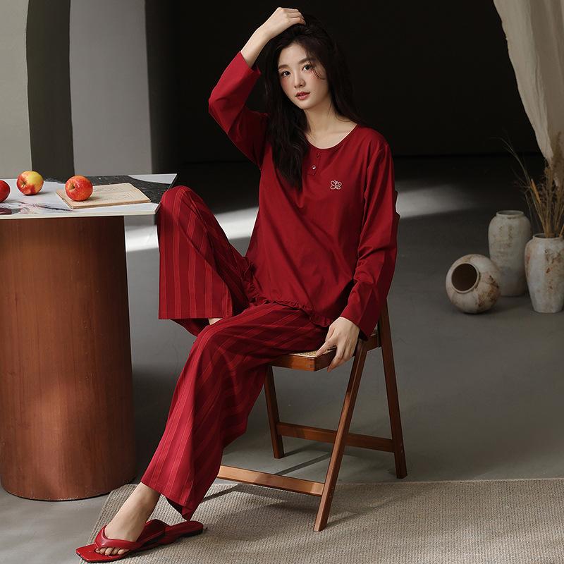 Pajamas women's 1011 new spring and autumn high-end pure cotton with chest pads, long sleeves, red loungewear in autumn