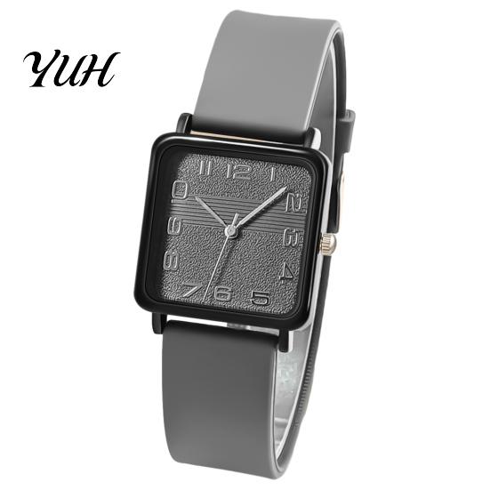 Lady Casual Watch Square Dial Quartz for Women, Silicone Strap Wristwatch with Strap, Accurate Lightweight Wristwatch, Fashion Accessory Precise