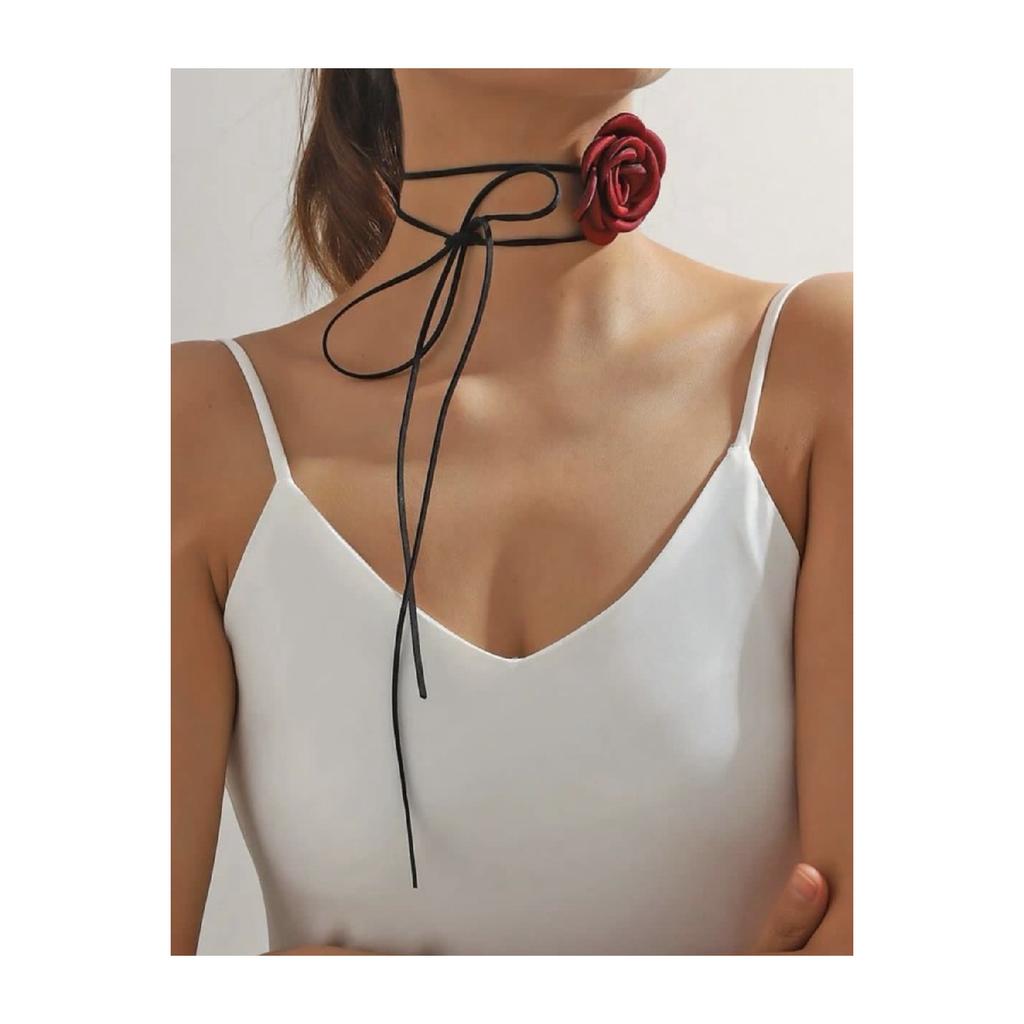 Чокер с бордовой розой