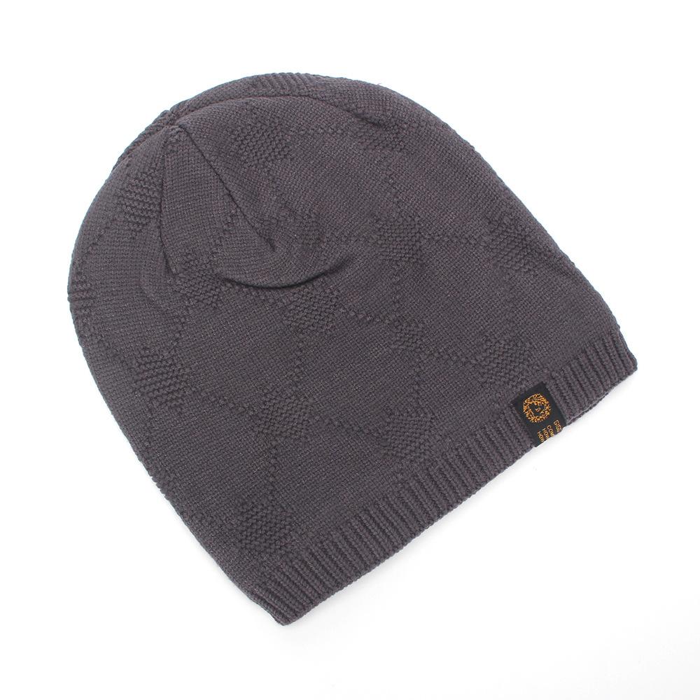 Autumn and winter new men's sewing small standard knitted hat outdoor warm windproof ear protection hat plush wool hat