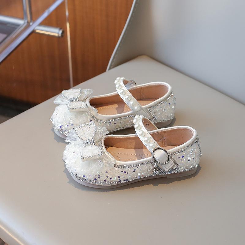2024 Новые туфли для вечеринок для девочек Милые детские туфли для принцессы на свадьбу, модные весенние туфли с блестками и бантом для детей из кожи