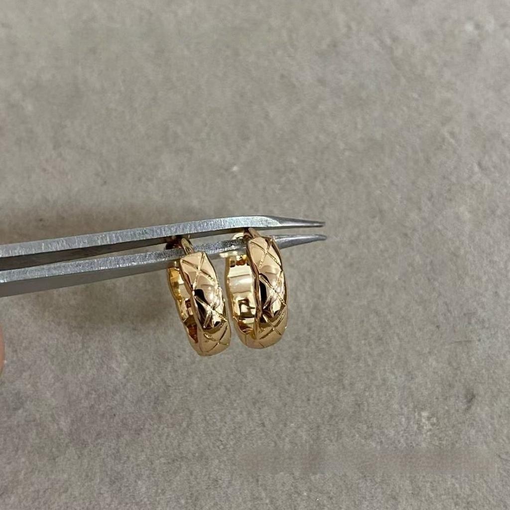 Серьги-ромбы V Gold Co Женские Легкая роскошь Высококачественное Кольцо Застежка для ушей Новые Серьги Стильные Нишевые Серьги