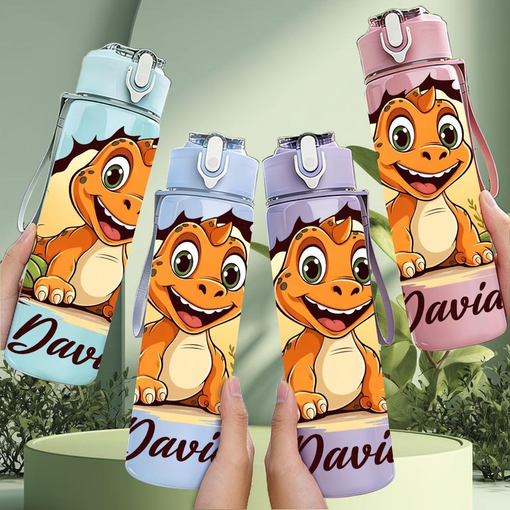 1PC Dinosaur Custom Name Cartoon Print 750ml Color Plastic Sports Water Bottle Leakproof Flip Straw Lid Suitable for Sports Office Home Use