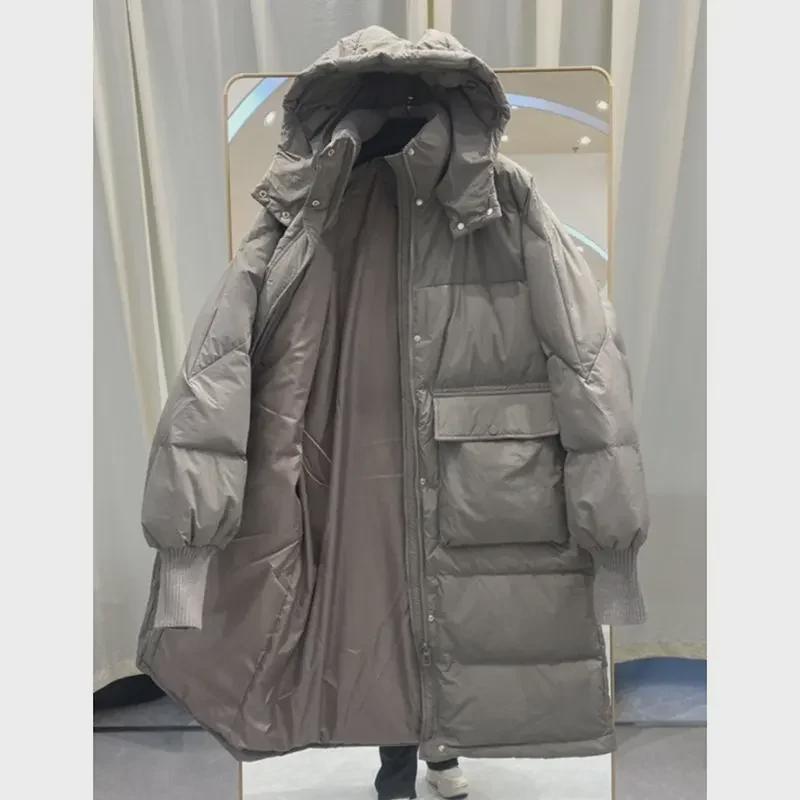 Женское хлопковое пальто длиной до колена из толстого белого утиного пуха с капюшоном 2024 года - зимняя мода в корейском стиле