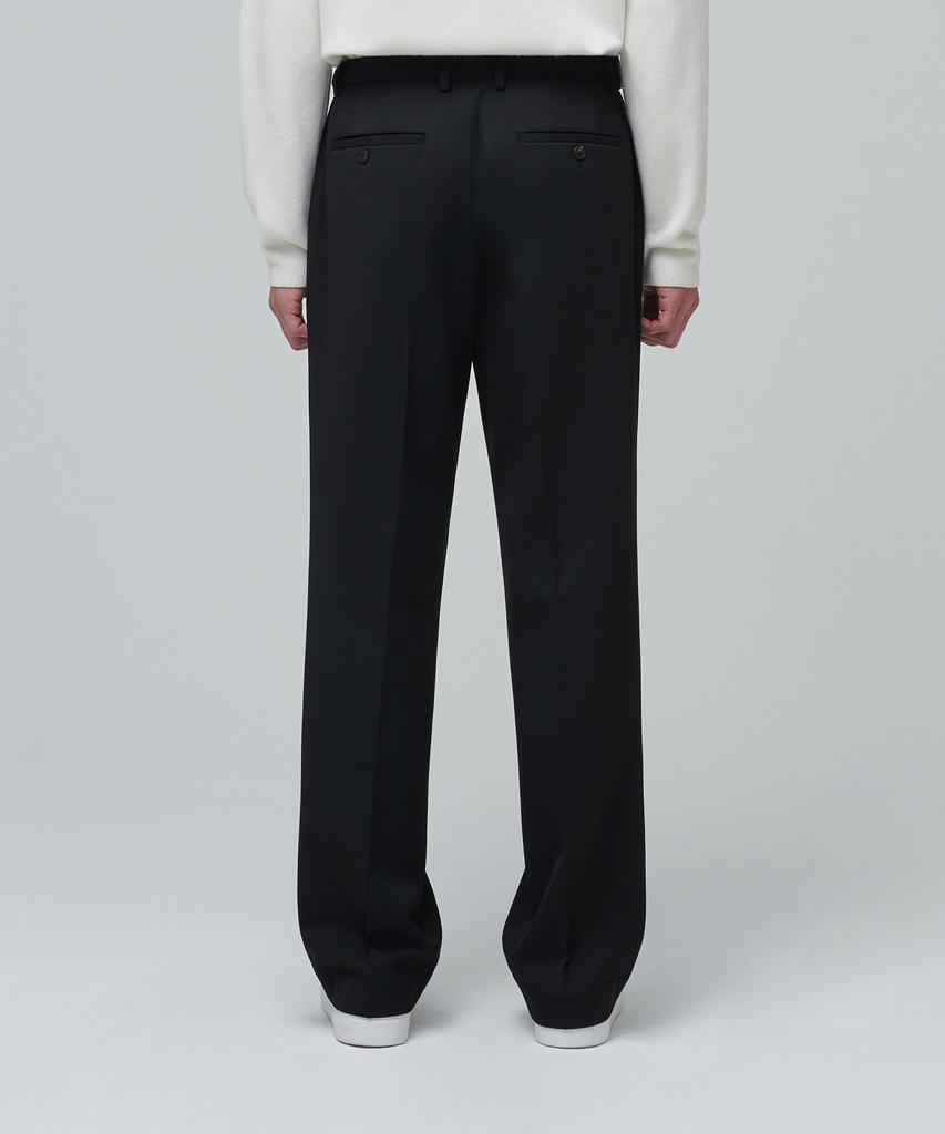 MUSINSA STANDARD Heavyweight Fleece-Lined Wide Hidden Elastic Waist Slacks [Black]