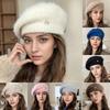 1 шт. Розовый женский плюшевый берет Теплая зимняя шапка, Элегантный круглый верх и плоские поля для повседневной носки, Головной убор для улицы, Стильный головной убор