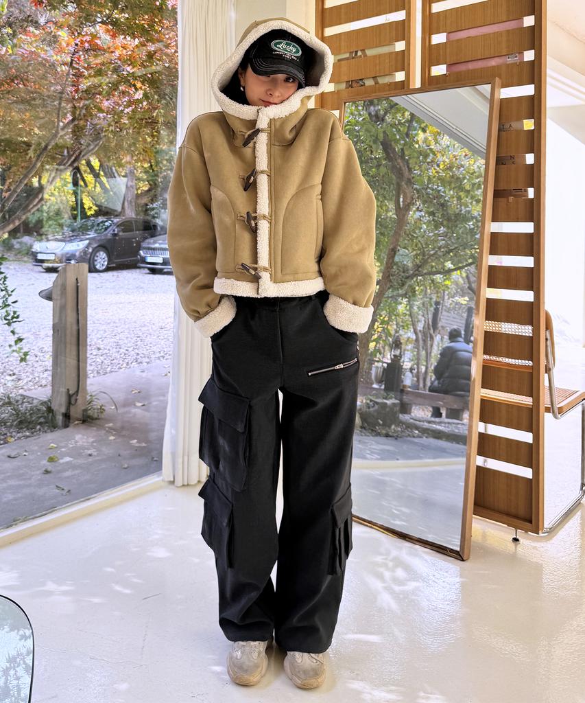 PLACE STUDIO Winter Big Pocket Eyelet Waist Cargo Wide Hidden String Work Pants_2 Colors