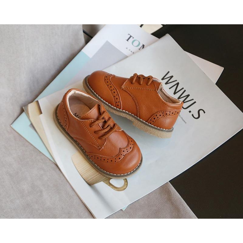 Кожаные туфли для мальчиков в британском стиле, весенние детские туфли на мягкой подошве, корейская версия, на шнуровке, для маленьких девочек, одинарные туфли