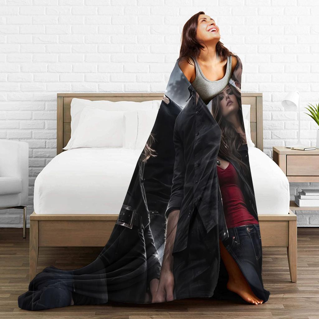 The Vampire Diaries Flannel Blanket Soft Durable Bedding Throws for Living Room Travel Comfortable Bedspread Sofa Bed Cover