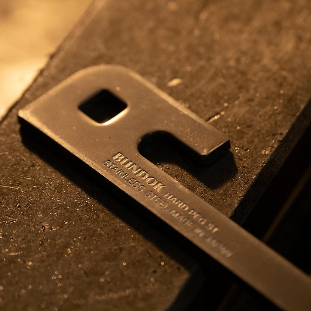 BUNDOK Hard Pegs ST 8PCS BD-203 Lightweight, Thin, Stainless Steel, Set of 8, Silver