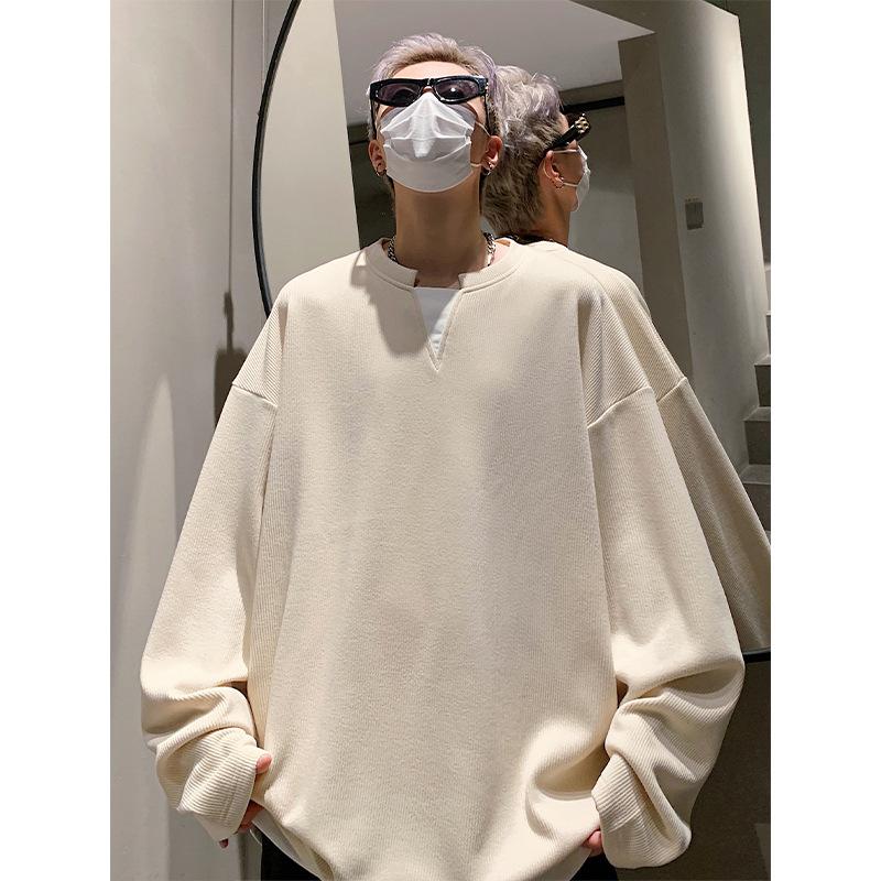 Текстурированный свитшот из двух частей с V-образным вырезом для осени. Красивая, модная футболка с длинным рукавом для мужчин.