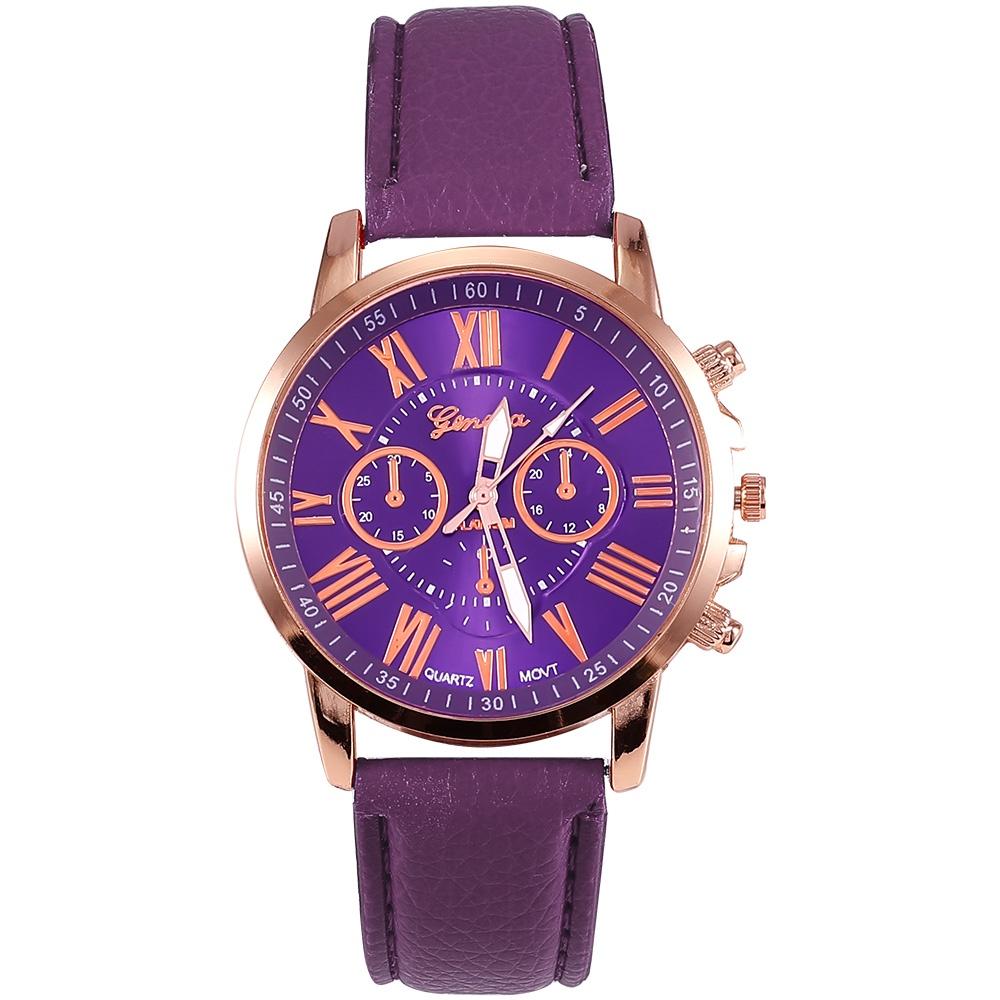 Женские кварцевые часы на кожаном ремешке