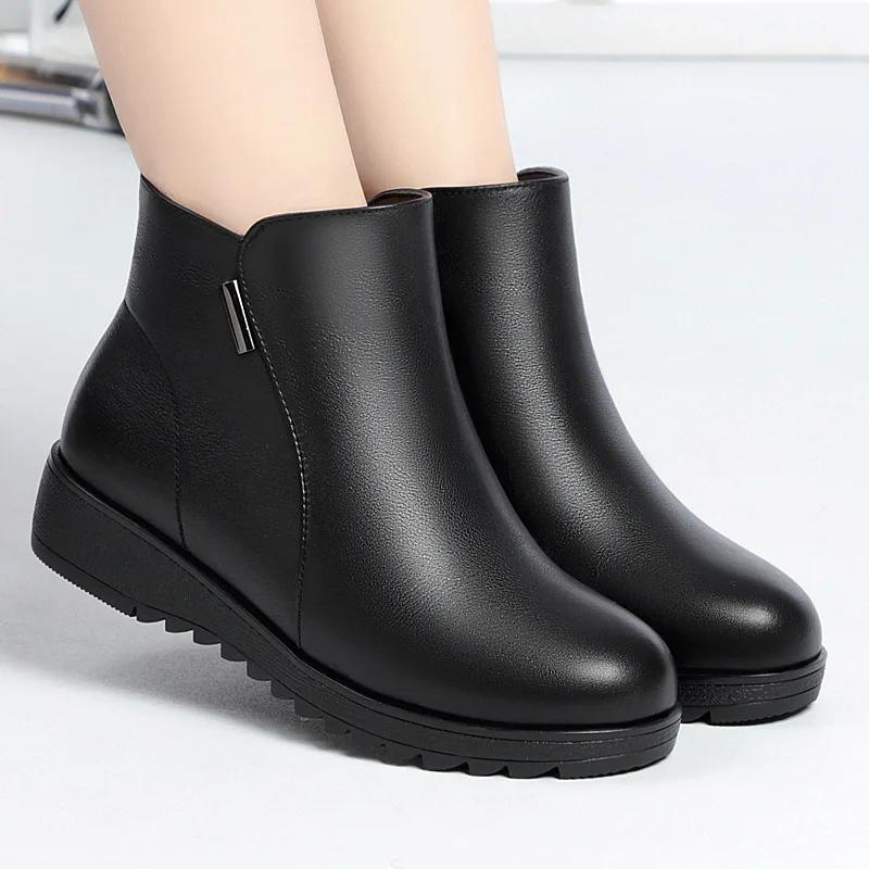 3.5cm Fashion 2025 Comfortable All Match Flat Platform Shoes Short Boots for Women Snow Ankle Boots for Mom Office