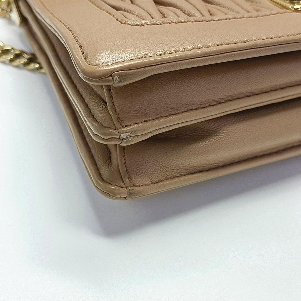 [Pre-Owned] Fashionable Elegant Pleated Lambskin Crossbody Shoulder Bag - Very Good #1T7WNYD