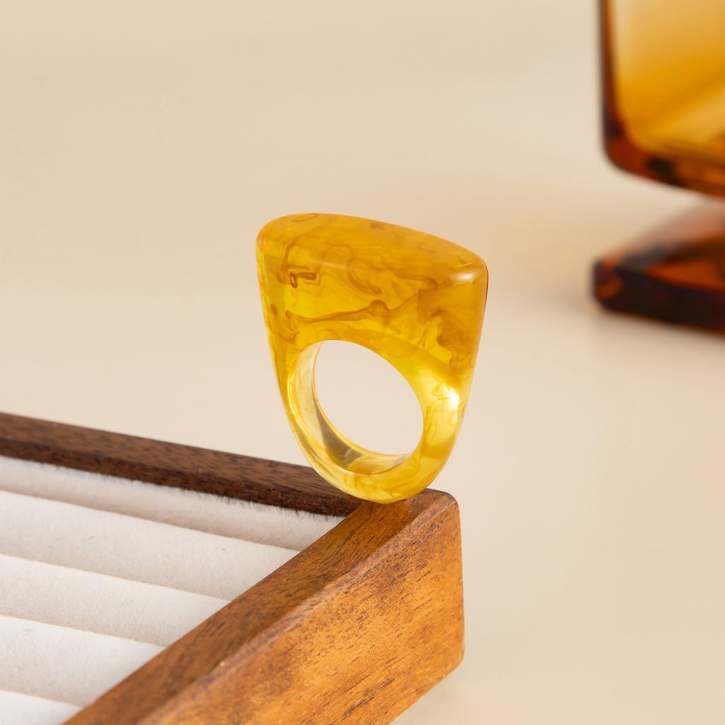 Модное градиентное кольцо из смолы с квадратной и треугольной огранкой, дизайнерское кольцо-лента в форме женской сумочки, повседневные минималистичные украшения в стиле INS