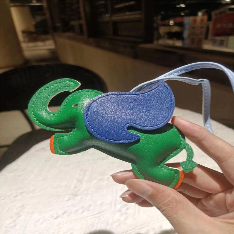 Новая подвеска ручной работы из кожи Dumbo Bag, креативный брелок в виде животного, милый кулон в виде слона