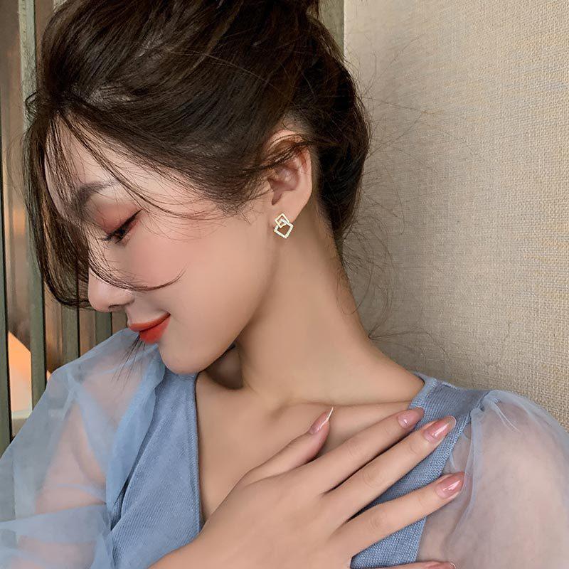 Квадратные геометрические серьги Простые и персонализированные серьги Изысканные и универсальные серьги Свежие милые девичьи ушки