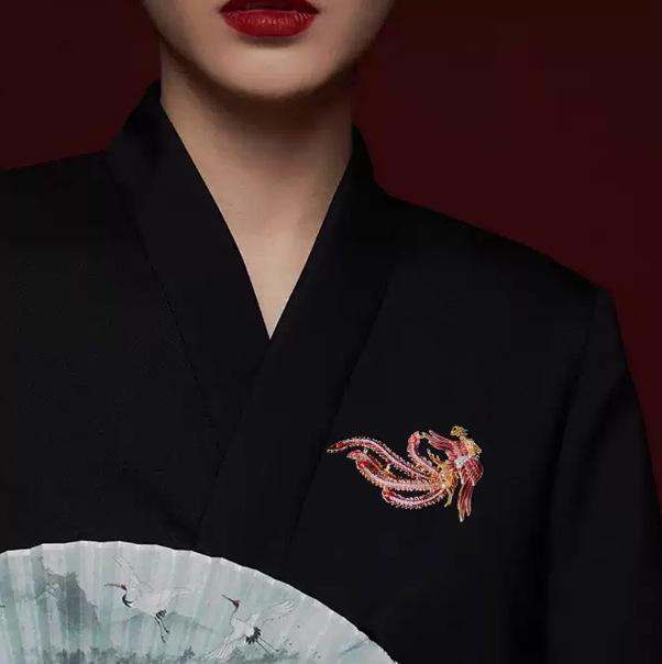 Броши Феникс со стразами для женщин Унисекс Эмаль Животное Птица Категория Значок Мероприятие Вечеринка Украшение для рюкзака Аксессуары для одежды