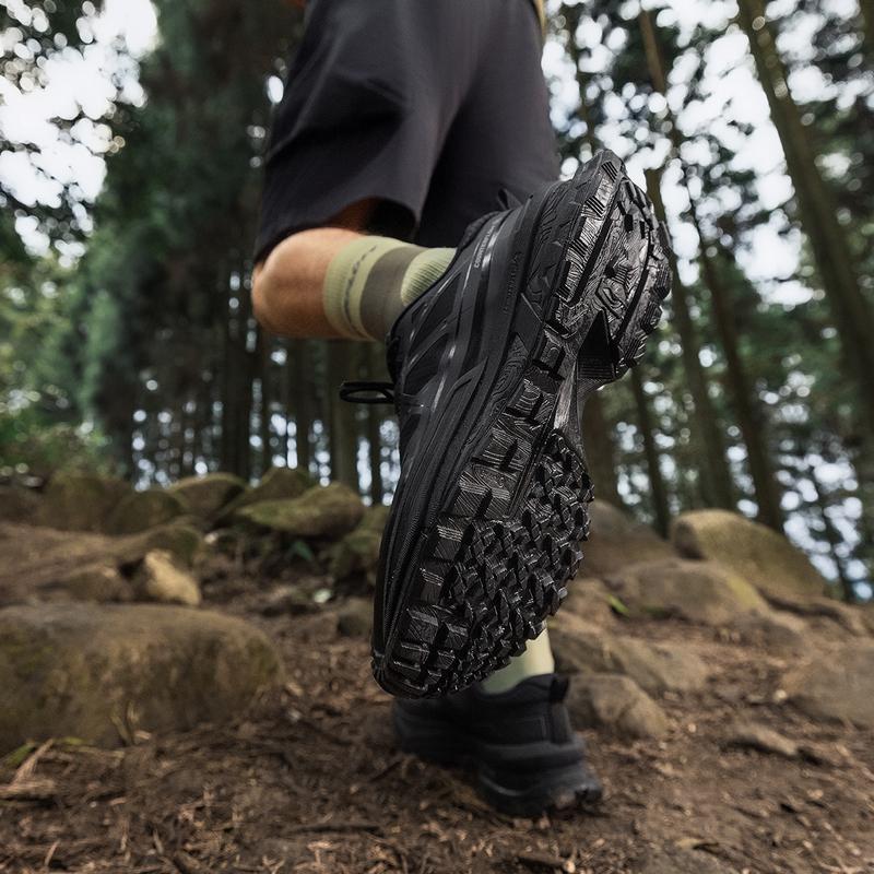 Li Ning CF Su Xing Chuan SE Амортизация Отскок Износостойкие Водонепроницаемые Низкие Кроссовки для Походов на Открытом Воздухе Унисекс Кроссовки для Походов Черный AHTV015-1