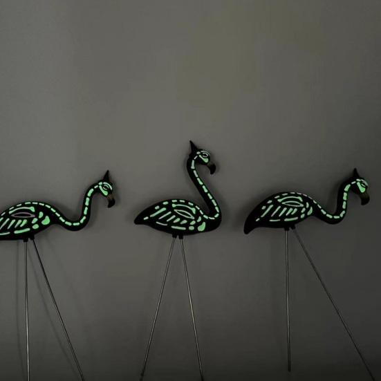 2Pcs/Set Simulation Flamingo Garden Stake Decoration Weather-proof Indoor Outdoor Yard Lawn Patio Pathway Glow-in-the-dark Skeleton Flamingo