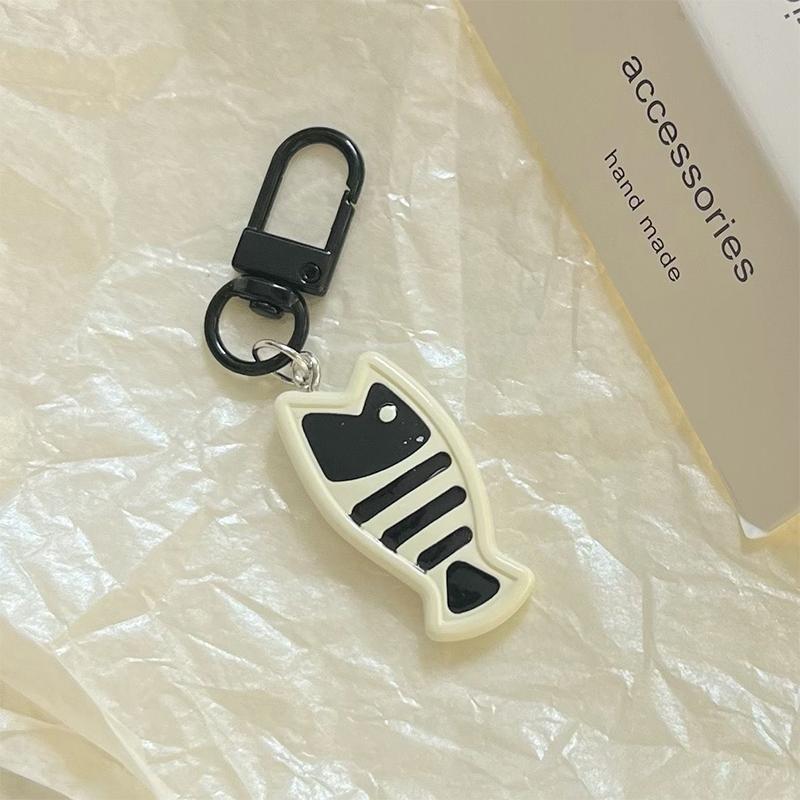 Брелки для ключей Kawaii Cartoon Key Ring для женщин Cute Resin Fish Cat Charms Keyring Fashion Accessories Jewelry Gifts