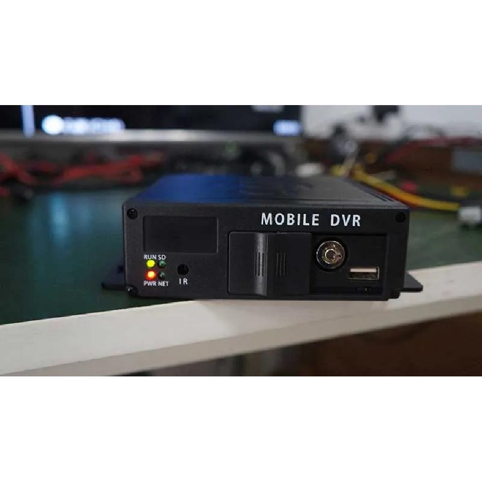 Car AHD DVR 4 Channel 1080P AHD SD Vehicle Mobile DVR Video Recorder Real-Time View Monitor 12-36V