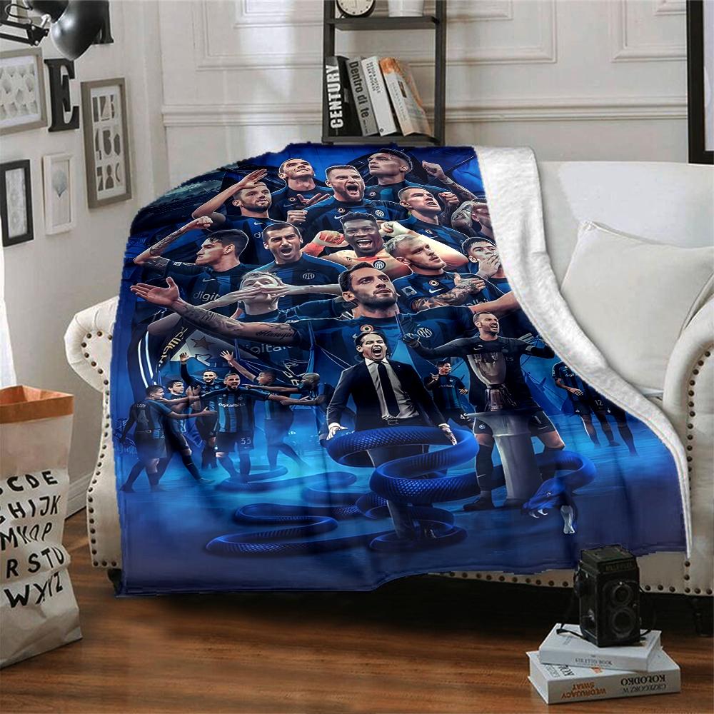 Inter Milan Fan Artwork Blankets Flannel Printed Breathable Warm Throw Blanket for Home Office Bedspreads 0708a100