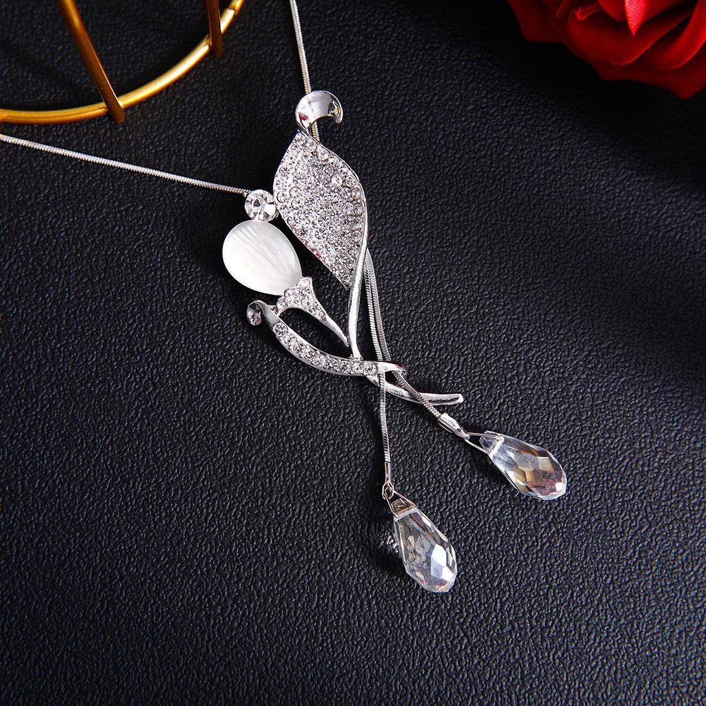 Элегантное длинное ожерелье-цепочка для свитера: Осенне-зимний шикарный кулон для женщин