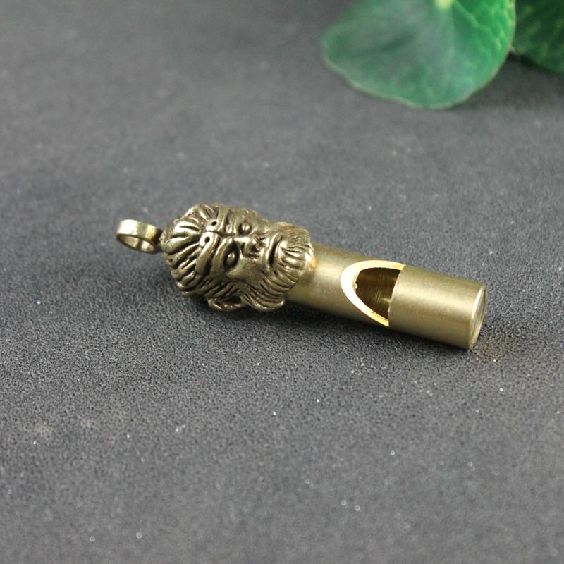Copper Wild Boar Rhino Eagle Boa Lion Wolf Kirin Lizard Keychain Pendants Outdoor Referee Whistle Vintage Wild Survival Whistles