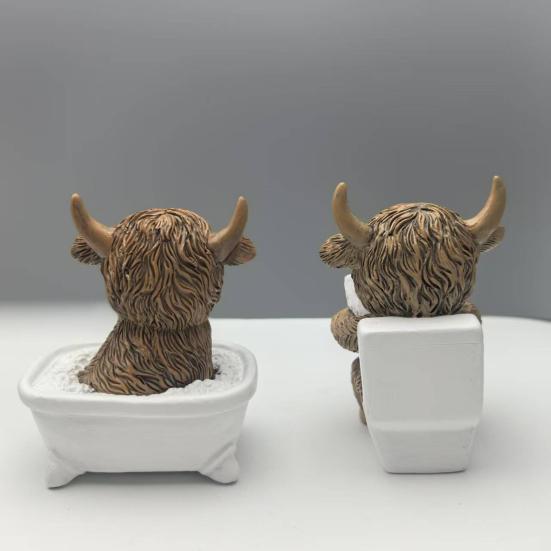 Highland Cow Statue Mini Figurine Realistic Looking Funny Highland Cattle Statue Animal Sculpture Ornament