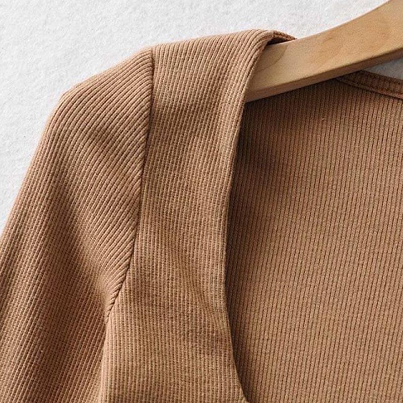 Женский укороченный топ из хлопка в рубчик с квадратным вырезом и длинным рукавом