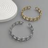 Fashionable Hollow Love Gold-plated Women's Bracelet, Waterproof and Non-fading Heavy Metal Stainless Steel Jewelry, Party Gift