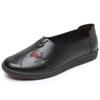 Middle-aged and Elderly Women's Spring and Autumn Floral Embroidered Comfortable Slip On Shoes Mom's Soft Sole Loafers Granny's Flat Non-slip Shoes