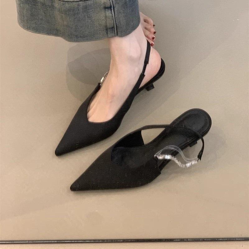 Знаменитые туфли на высоком каблуке весенне-летнего темперамента элегантные со стразами с острым носком с неглубоким вырезом на тонком каблуке с сумкой на носке пустые сандалии