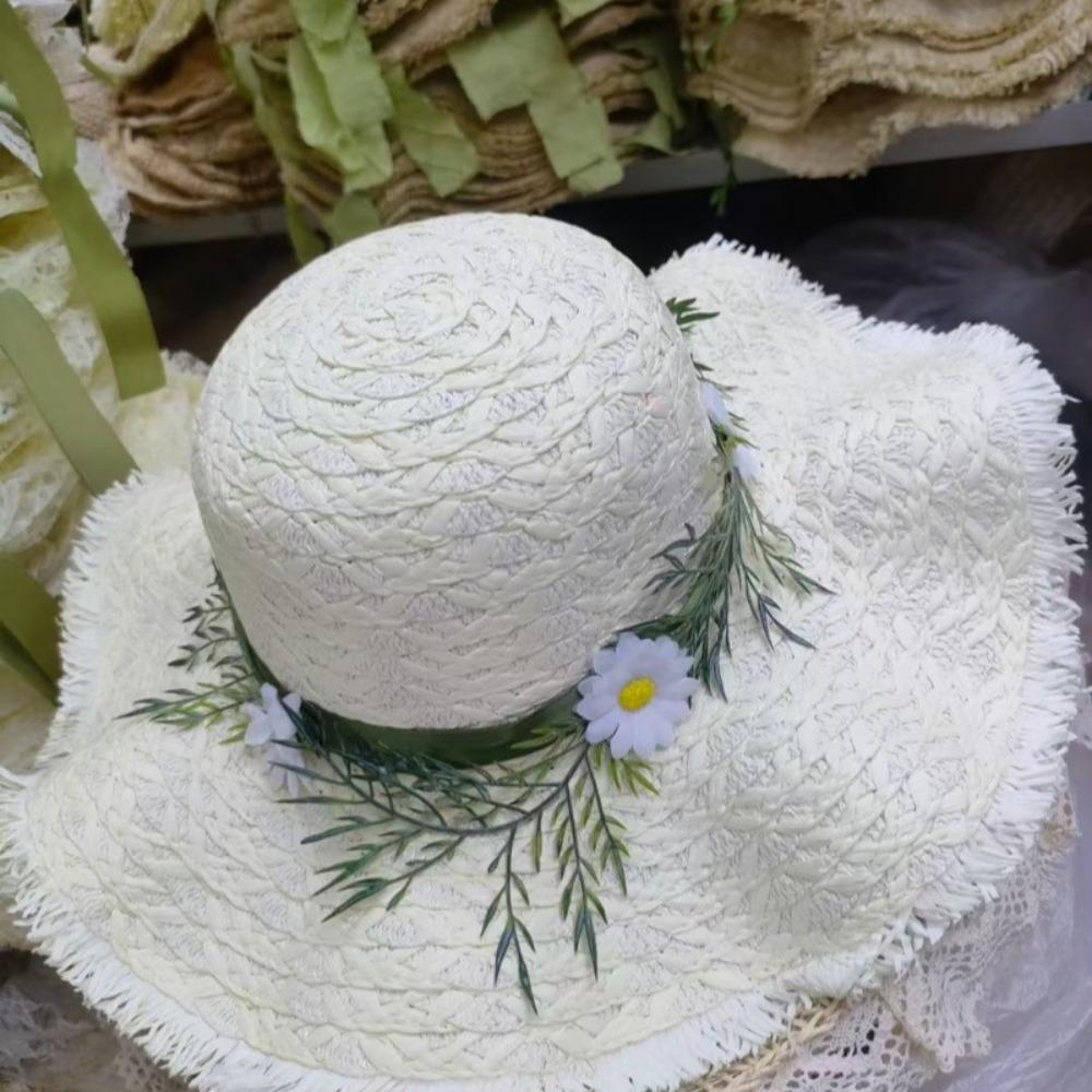 Hand-woven Raffia Straw Hat Sun Protection Wide-brimmed Fisherman's Hat Chrysanthemum Design Casual Beach Hat For Summer Outings