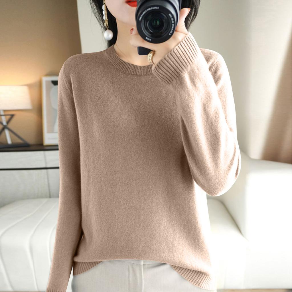 Women's Long Sleeved Knitted Sweater Round Neck Loose Thin Top