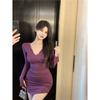 French-style sexy V-neck long-sleeve dress for women, new winter slim pleated inner layer, bodycon skirt