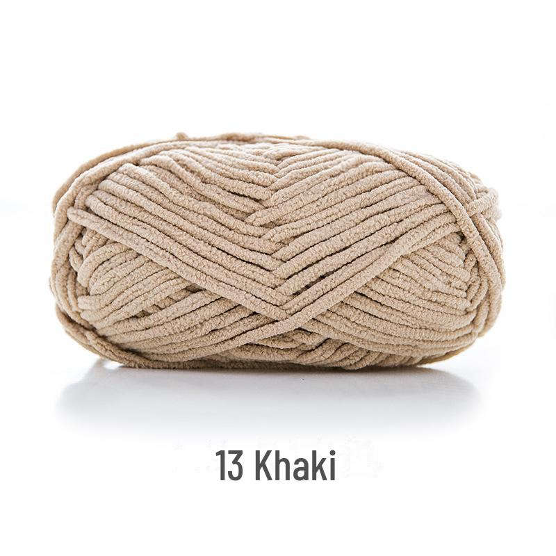 Snowball Mengzaizi DIY Wool Crochet Kit: Knitted Blanket, Scarf, Doll, Slippers