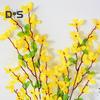 Искусственный зимний жасмин со стеблем Реалистичный искусственный шелк Желтый цветок Стол для домашнего офиса Центральная часть Искусственный цветок Ветка Цветочная композиция Украшение
