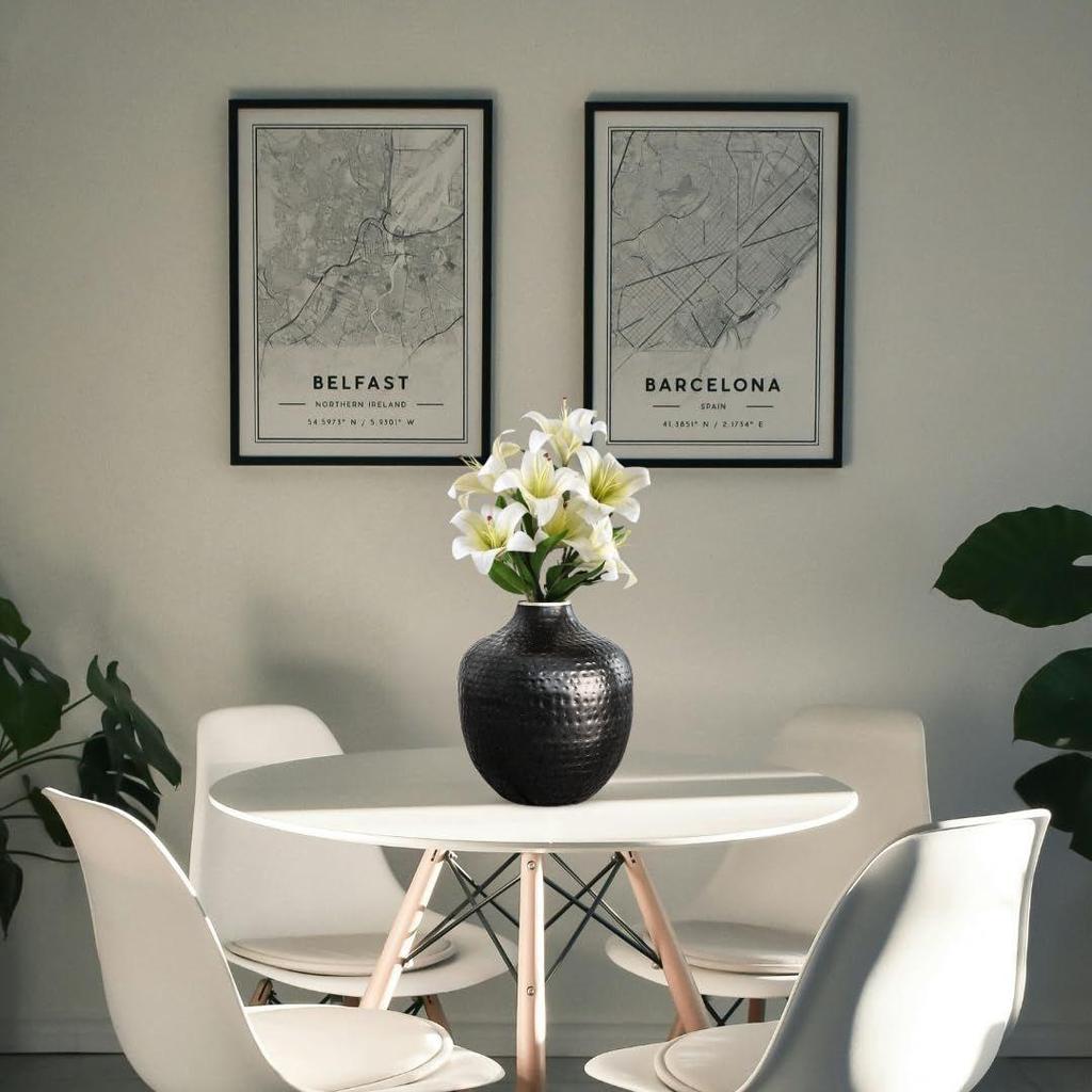 Metal Hammered Bud Round Shape Vase for Home Decor Decoratives for Indoor Outdoor Living Room Balcony