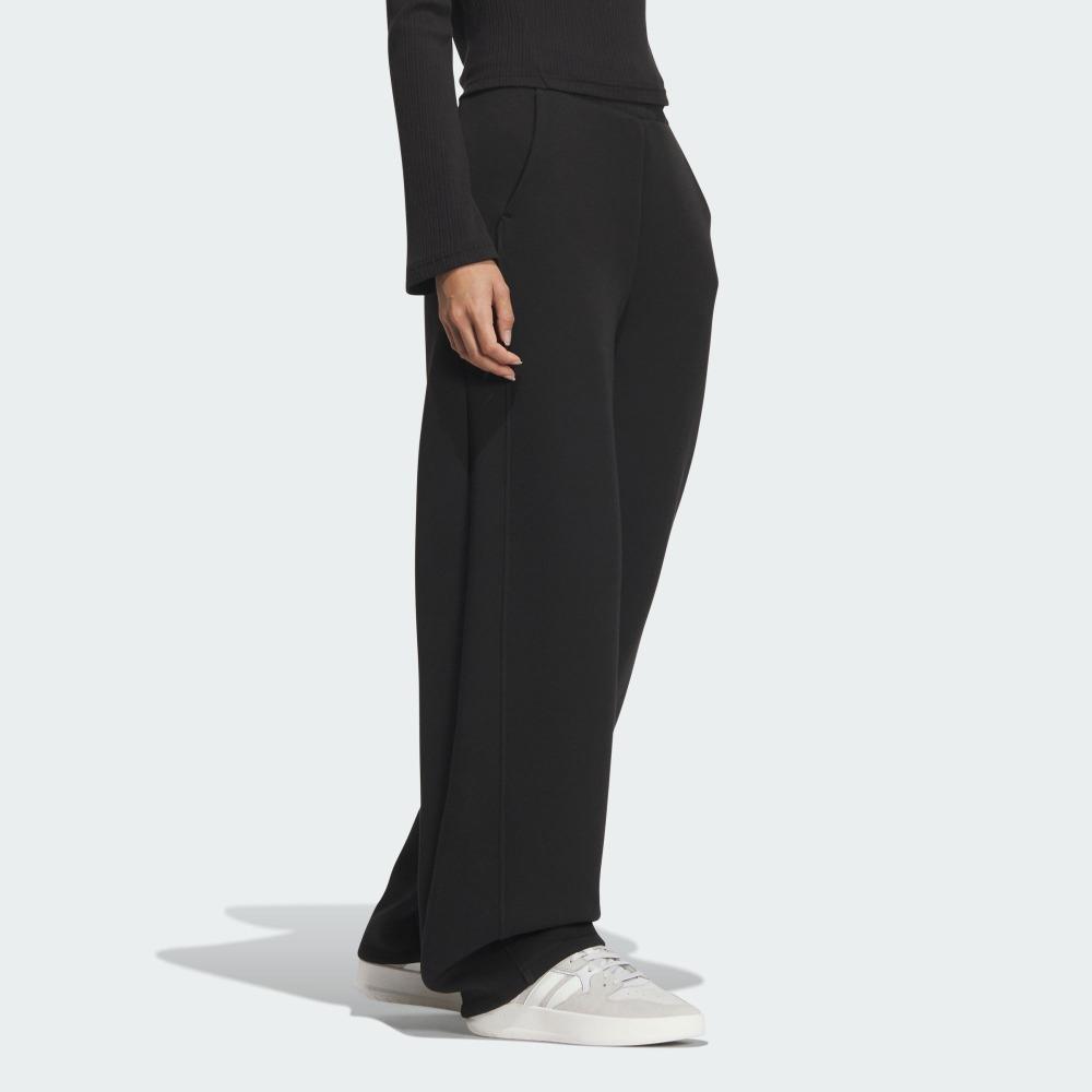 adidas Трикотажные брюки женские черные JZ1649