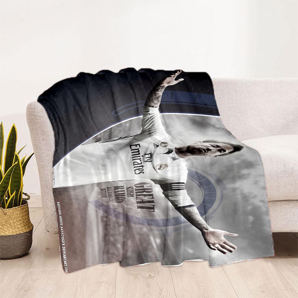 Real Madrid Legend Blanket Durable Comfort Perfect for Bedding Couch Bed Four Seasons Multipurpose Stylish Decor Perfect Gift for Relatives and Friend