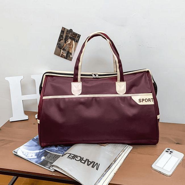 Women's Lightweight Waterproof Travel Crossbody Handbag: Large Capacity for Business or Sports.