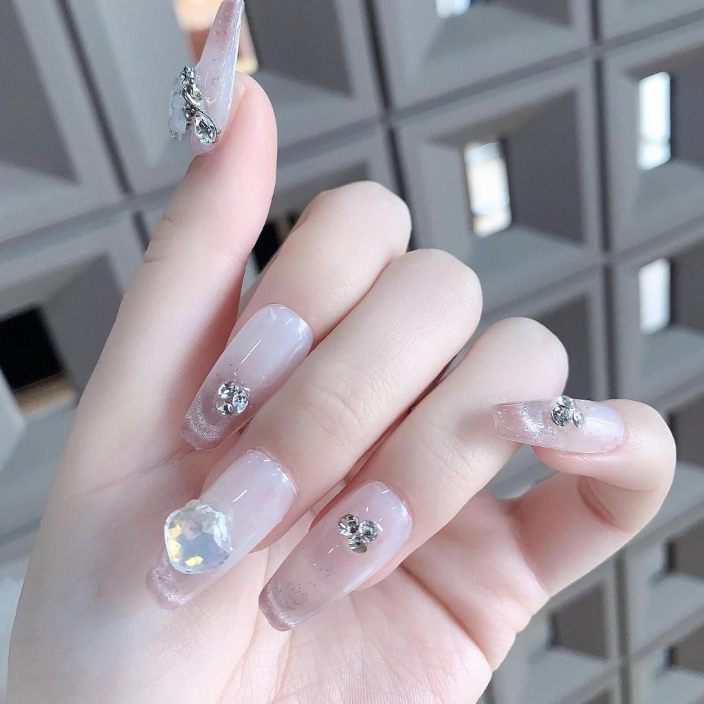 Чистый ноготь Ручная работа Балетный патч Белый Простой Милый Накладной ноготь Свежий цветок