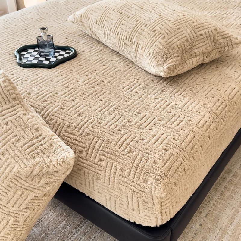 3 предмета Постельное белье Новое Хлопковый Флис Жаккард Осень Зима Шапка на кровать Приятное к коже и Теплое Молочный Вельвет Наматрасник с Растягивающимся Покрывалом