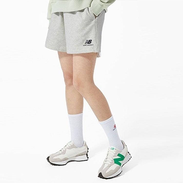 New Balance Повседневные шорты унисекс светло-серые US21500-SAH