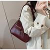 IELGY Retro Underarm Bag Leisure Motorcycle Baguette Bag