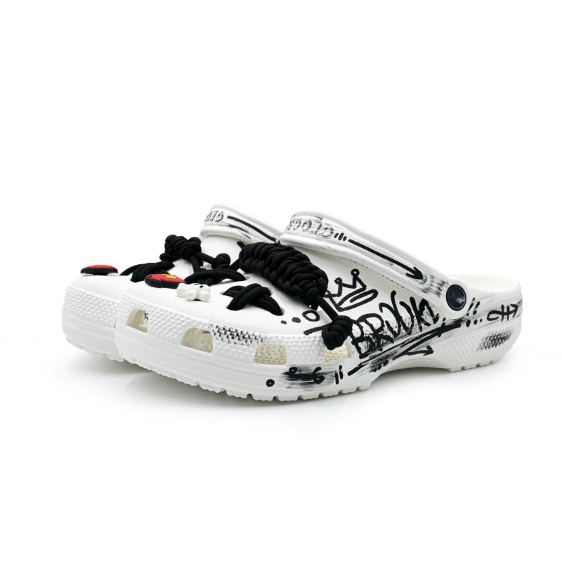 Crocs Классические клоги EVA удобные и стильные простые перфорированные туфли для мужчин и женщин белые