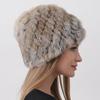 Вязаная шапка из кролика с натуральным мехом для тепла зимой