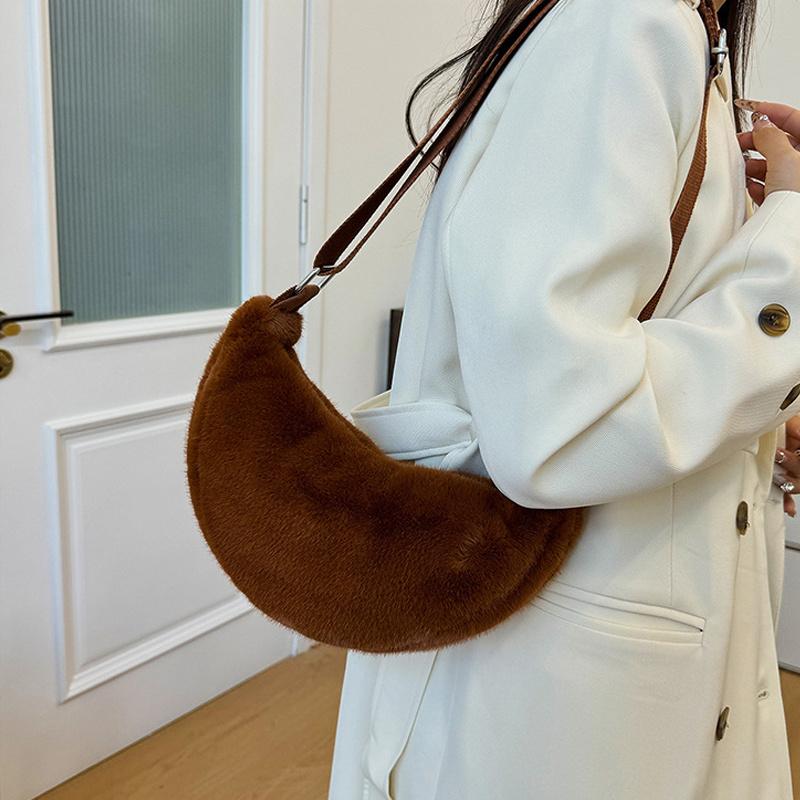 Yogodlns Женская плюшевая сумка кроссбоди Осень Зима Пушистая сумка-хобо Повседневная универсальная сумка на плечо Модная легкая сумка подмышку